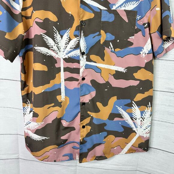 Negative Space Mens M Colorful Camouflage Tropical Button Up Short Sleeve Shirt - Picture 4 of 8